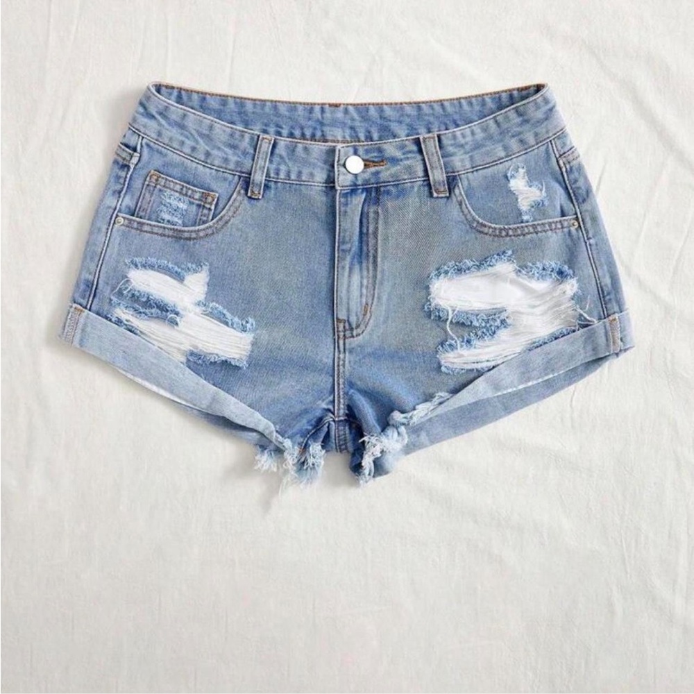 Low rise Distressed Denim Women Shorts